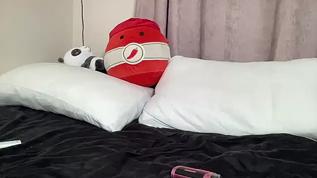 scottishtwink01 online show from 10/15/25, 12:22