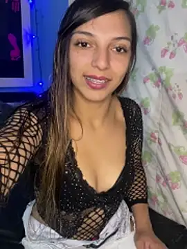 MelanyBabeee2 online show from 01/06/26, 09:18