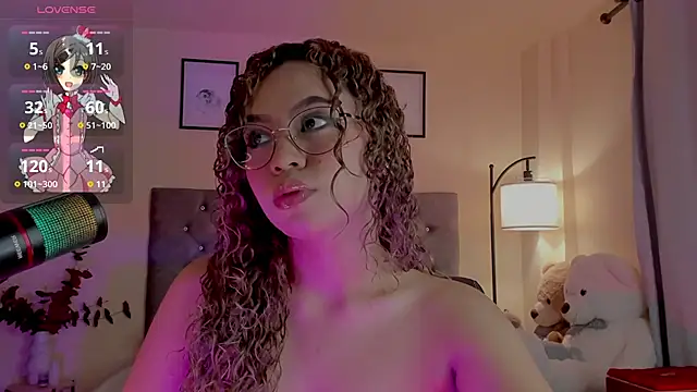 OxanaFedorova1- online show from 12/15/25, 08:24