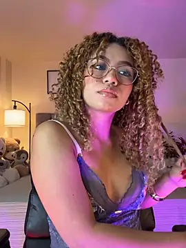 OxanaFedorova1- online show from 04/19/26, 06:32