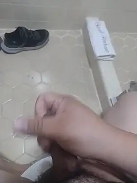 Santiagoqro85 online show from 12/17/25, 09:32