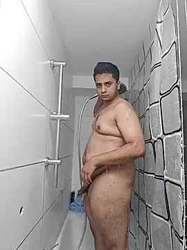 Snapshot of eyepach96 chatting on 09/28/25, 11:37 eyepach96 online show from 09/28/25, 11:37