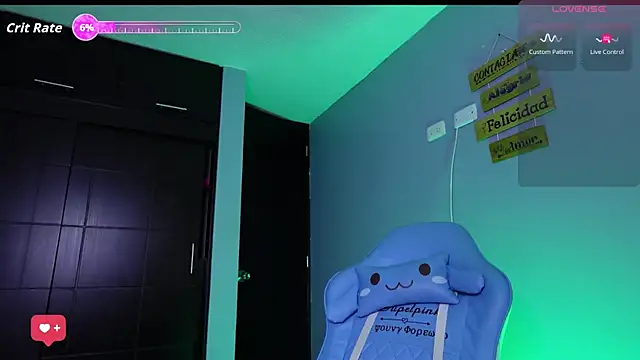 Snapshot of iriss_cardenas chatting on 09/13/25, 10:48 iriss cardenas online show from 09/13/25, 10:48