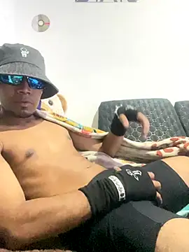 Snapshot of Teito69 chatting on 09/11/25, 03:06 Teito69 online show from 09/11/25, 03:06