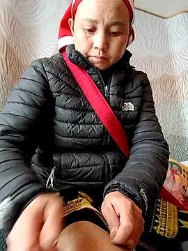 kemtuoi-sex online show from 02/28/26, 01:39