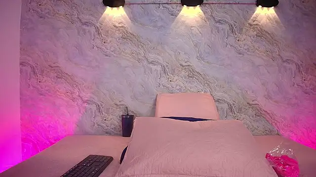 abbyrouss  online show from 10/02/25, 03:13