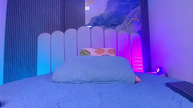 abbyrouss  online show from 01/12/26, 03:12