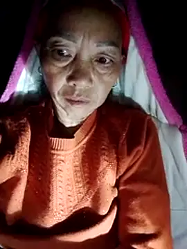 -Xuka-200 online show from 11/19/25, 09:26