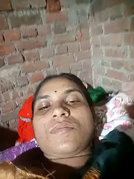 Snapshot of Notyriya7 chatting on 10/09/25, 04:05 Notyriya7 online show from 10/09/25, 04:05