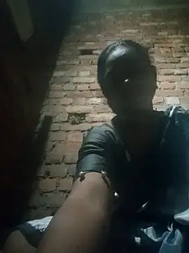 Snapshot of Notyriya7 chatting on 10/11/25, 03:21 Notyriya7 online show from 10/11/25, 03:21