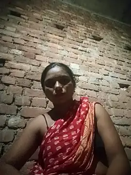 Snapshot of Notyriya7 chatting on 10/18/25, 06:52 Notyriya7 online show from 10/18/25, 06:52