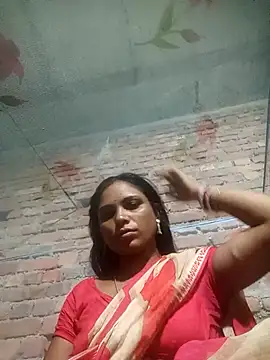 Snapshot of Notyriya7 chatting on 10/23/25, 12:10 Notyriya7 online show from 10/23/25, 12:10