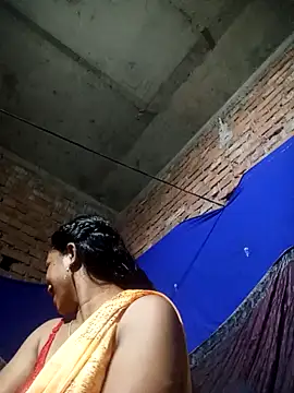 Snapshot of Notyriya7 chatting on 10/25/25, 11:10 Notyriya7 online show from 10/25/25, 11:10