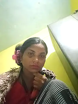 Snapshot of Notyriya7 chatting on 12/14/25, 12:27 Notyriya7 online show from 12/14/25, 12:27