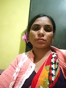 Snapshot of Notyriya7 chatting on 12/15/25, 03:27 Notyriya7 online show from 12/15/25, 03:27