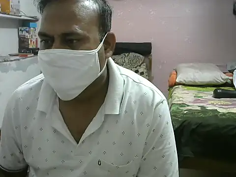 Famit025 online show from 02/14/26, 05:32