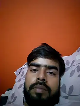 soniriyaa010101 online show from 10/13/25, 11:16