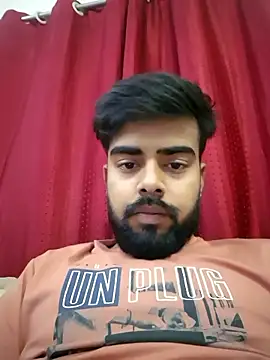 soniriyaa010101 online show from 01/12/26, 08:47