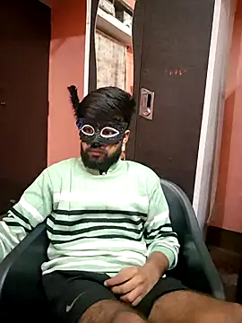 soniriyaa010101 online show from 01/31/26, 07:23