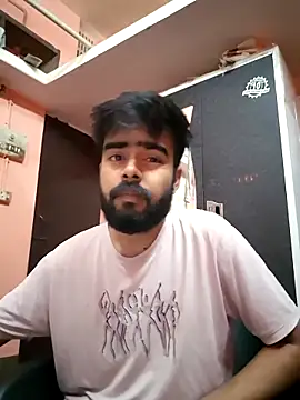 soniriyaa010101 online show from 03/06/26, 02:13