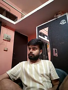 soniriyaa010101 online show from 04/22/26, 04:59