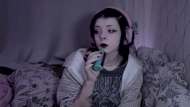 Alice Zev online show from 04/10/26, 12:16