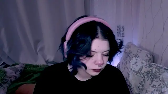 Alice Zev online show from 04/12/26, 01:10