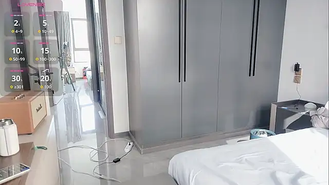 luckckcj online show from 10/27/25, 02:48