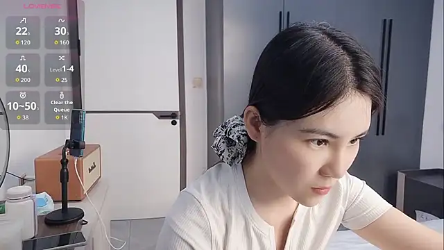 luckckcj online show from 10/30/25, 03:08