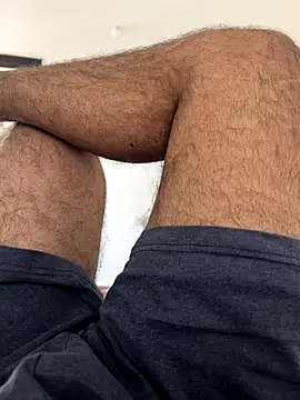 sunnu 97  online show from 11/12/25, 06:47