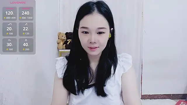 Txm123321 online show from 04/20/26, 08:43