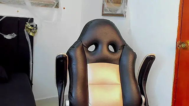 cassian gold online show from 10/22/25, 05:02