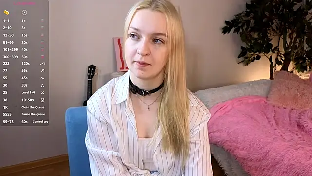 KrishnaSimmons online show from 11/25/25, 07:03