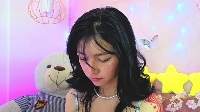 april bennett online show from 04/20/26, 01:03