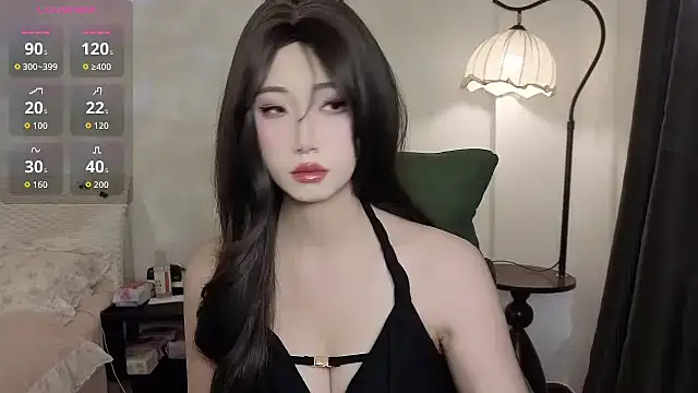 Snapshot of Boa0105 chatting on 10/31/25, 06:14 Boa0105 online show from 10/31/25, 06:14