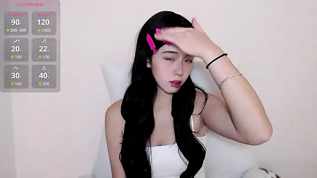 Wfrost0707 online show from 10/27/25, 06:17