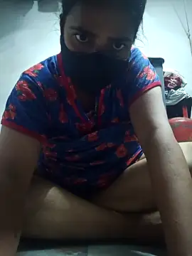 Snapshot of hottie_jenny9 chatting on 09/20/25, 12:00 hottie jenny9 online show from 09/20/25, 12:00