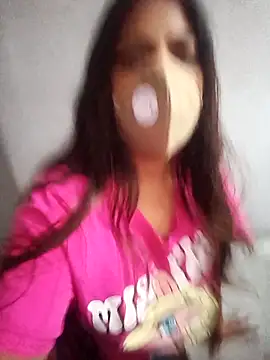 Snapshot of hottie_jenny9 chatting on 11/03/25, 10:05 hottie jenny9 online show from 11/03/25, 10:05