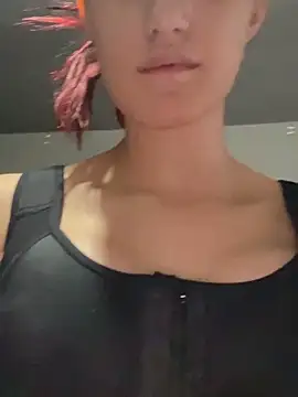 Caroline daring online show from 03/19/26, 06:12