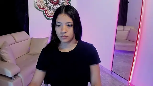 Candy fox 19 online show from 03/06/26, 01:51