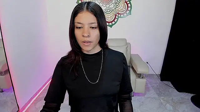 Candy fox 19 online show from 07/09/26, 03:05