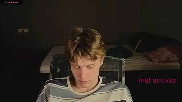 LouieEvans online show from 10/10/25, 04:00