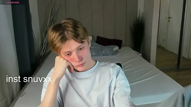 LouieEvans online show from 11/02/25, 08:55