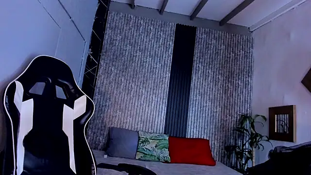 Alisha Ebonyy online show from 09/19/25, 12:28