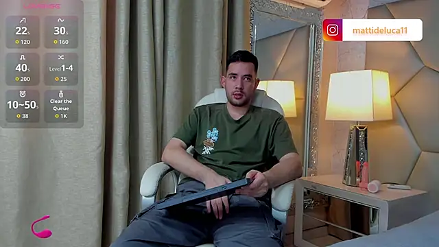 Snapshot of matti_de_lucaa chatting on 09/23/25, 05:38 matti de lucaa online show from 09/23/25, 05:38