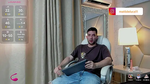 Snapshot of matti_de_lucaa chatting on 10/07/25, 05:32 matti de lucaa online show from 10/07/25, 05:32