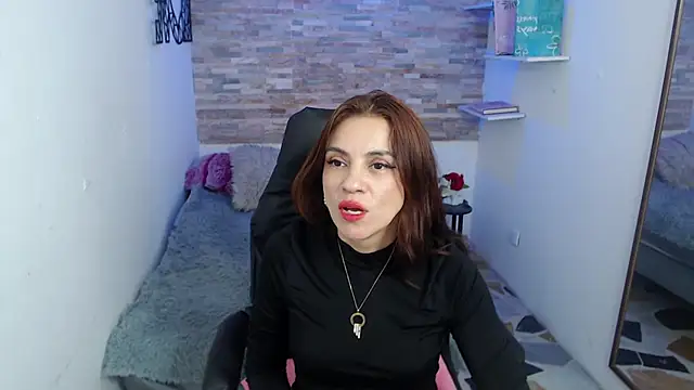 KendallWood  online show from 09/16/25, 08:10