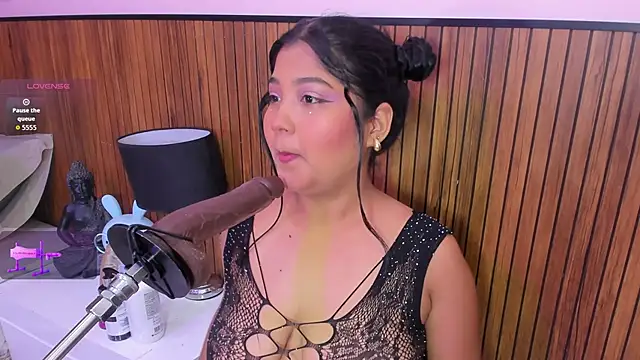 mysticlatina1 online show from 10/07/25, 07:22