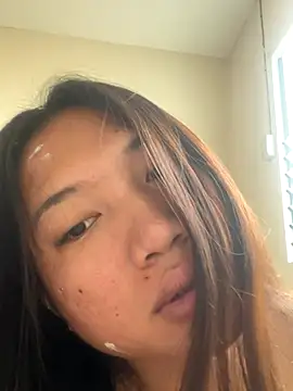 cassie cakes online show from 11/24/25, 06:02