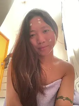 cassie cakes online show from 04/18/26, 11:38